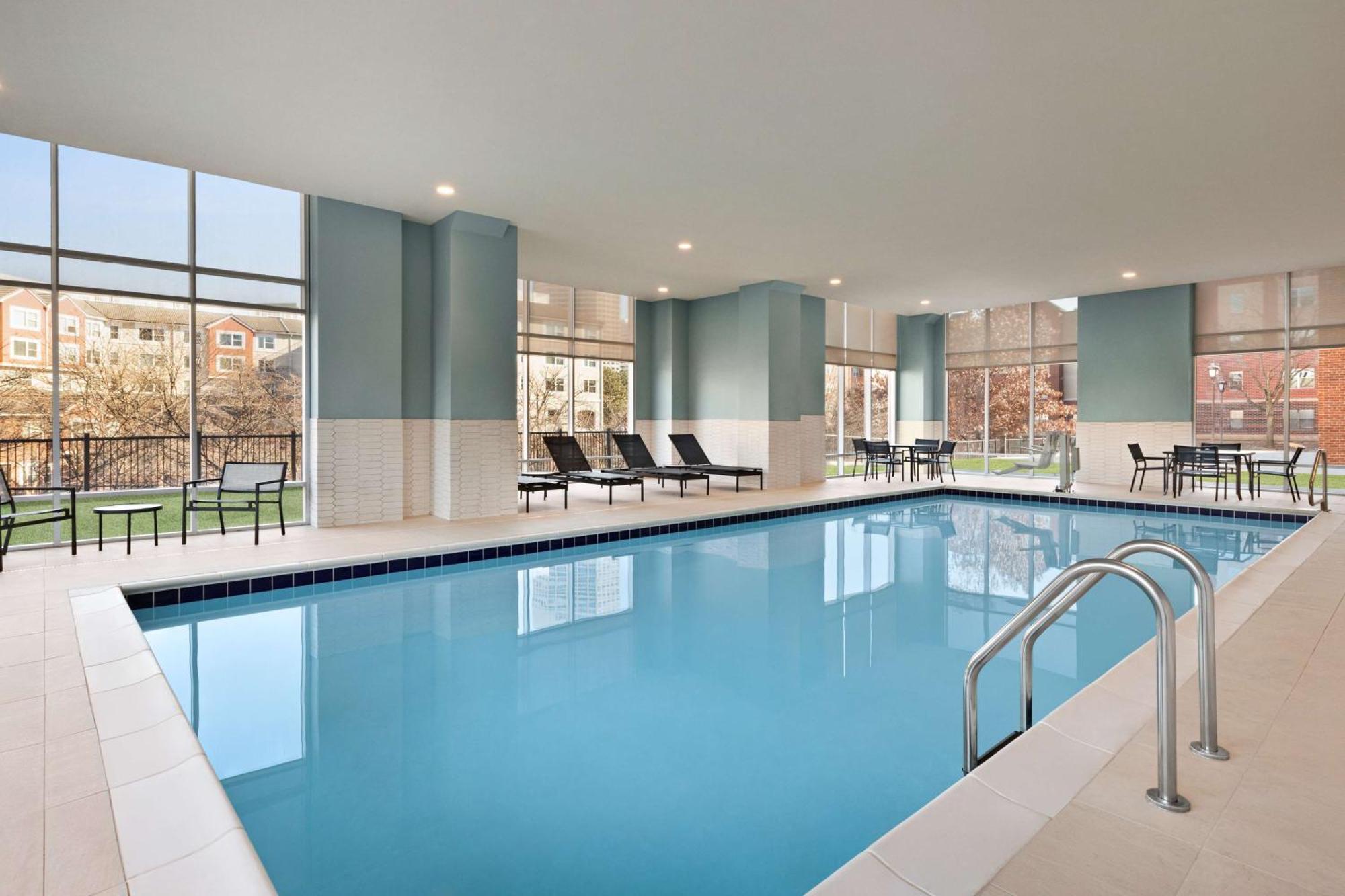 Homewood Suites By Hilton Indianapolis Downtown Iupui Extérieur photo